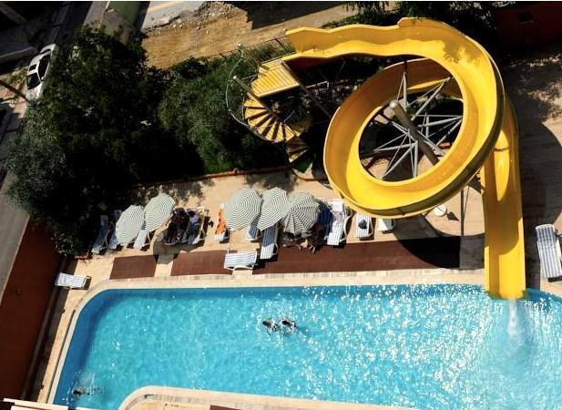 Holiday World Hotel Alanya Buitenkant foto