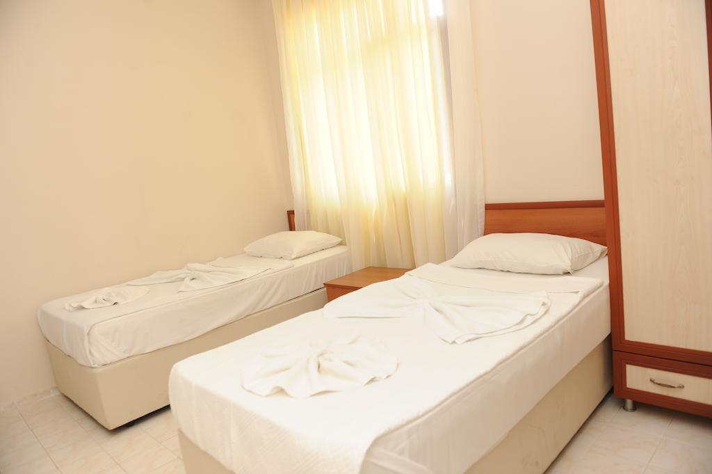 Holiday World Hotel Alanya Kamer foto