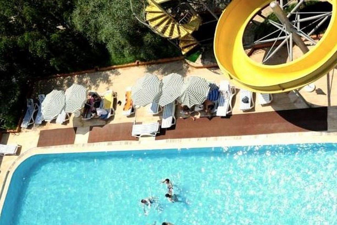 Holiday World Hotel Alanya Buitenkant foto