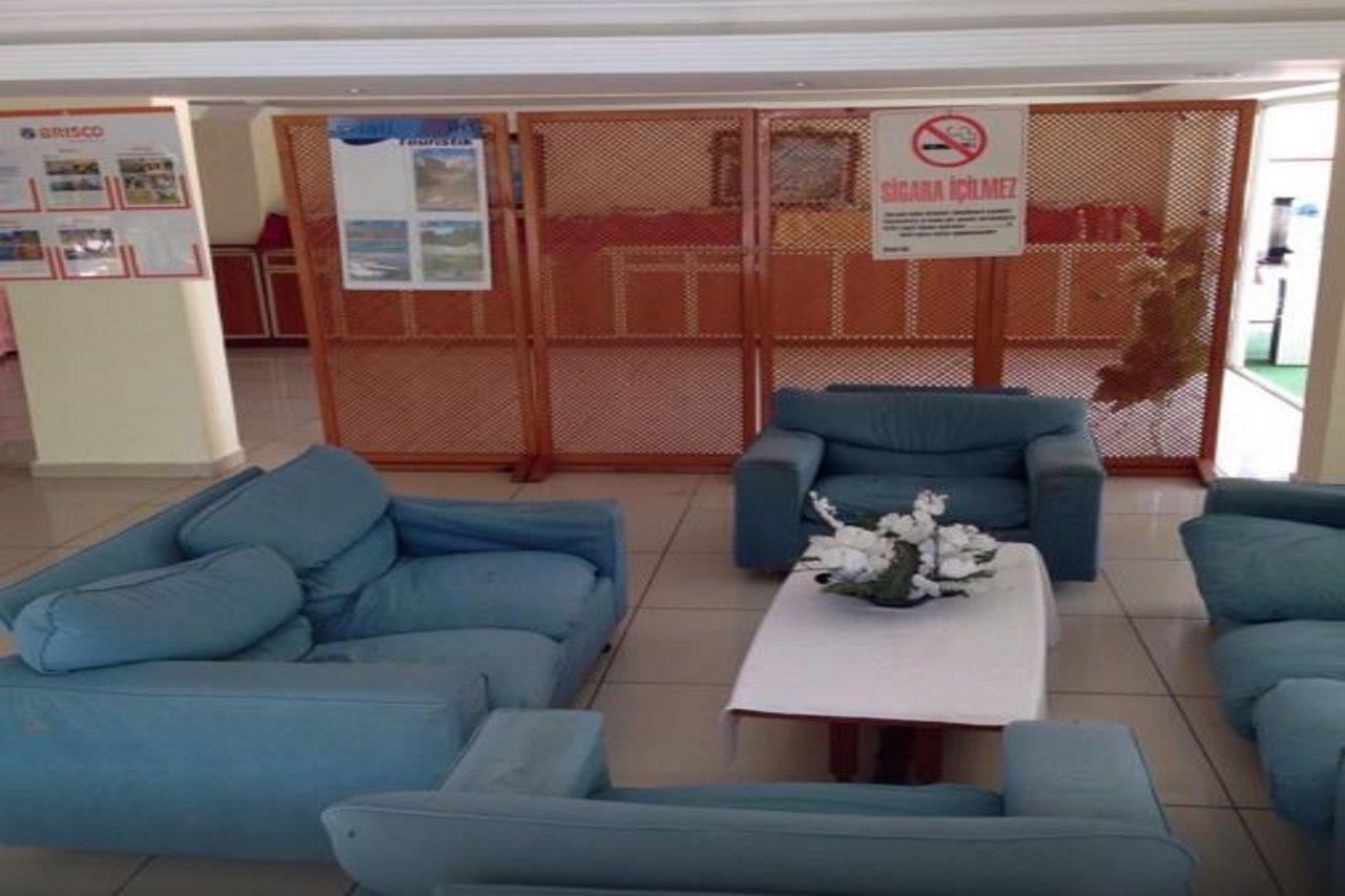 Holiday World Hotel Alanya Buitenkant foto